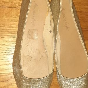 I'm selling  flats